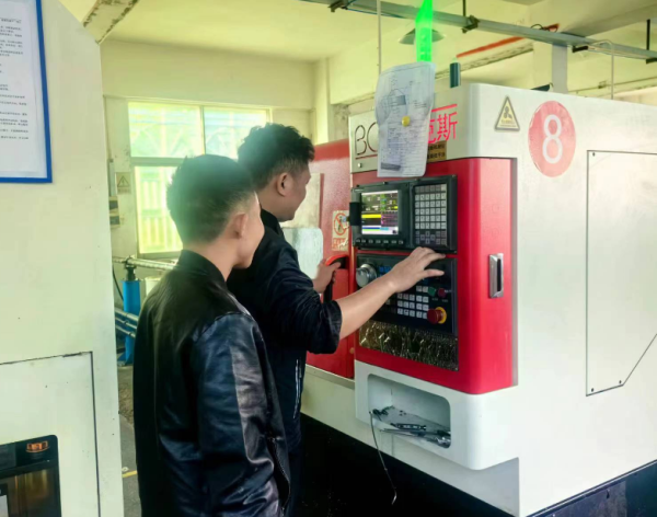 2024年招收車銑復(fù)合學(xué)徒計(jì)劃