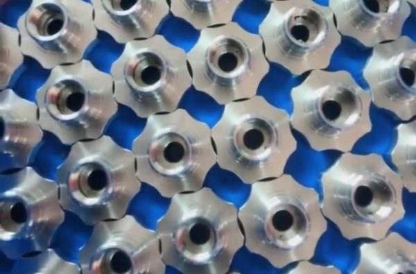 這是我見(jiàn)過(guò)最全的關(guān)于CNC數(shù)控刀具的分類(lèi)和用途介紹了