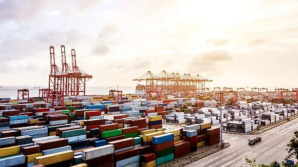 國務(wù)院關(guān)稅稅則委員會:對原產(chǎn)于美國的所有進口商品加征34%關(guān)稅